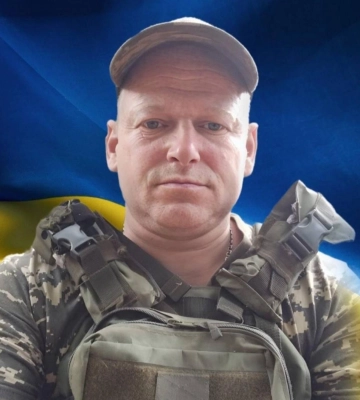 Віддав своє життя за Україну: на Рівненщині попрощалися із захисником Олександром Касацьким
