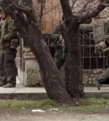 Военные из Мелитополя есть в кадрах фильма про Мариуполь, который получил «Оскар» (фото, видео)