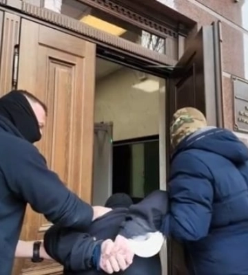 В Крыму оккупанты задержали "украинского шпиона", который "сливал" позиции рашистов в Мелитополе 