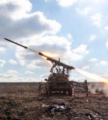 Росіяни намагалися штурмувати позиції ЗСУ на лівому березі Дніпра: зведення Генштабу і карти