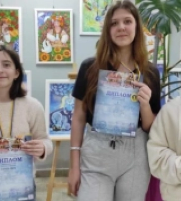 Юні художники із Мукачева стали переможцями Всеукраїнського конкурсу мистецтв «Різдвяна Україна»