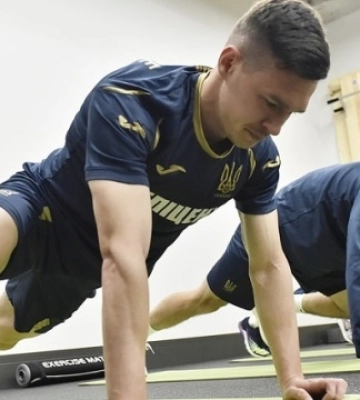 Тимчика та Гуцуляка перевели до основного списку збірної України з футболу