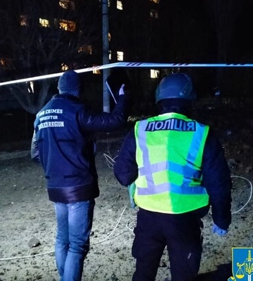 У Харкові почали приводити до ладу будинки, пошкоджені внаслідок нічної атаки