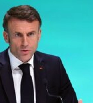 Макрон отложил визит в Украину из-за ракетного удара по Одессе – Reuters