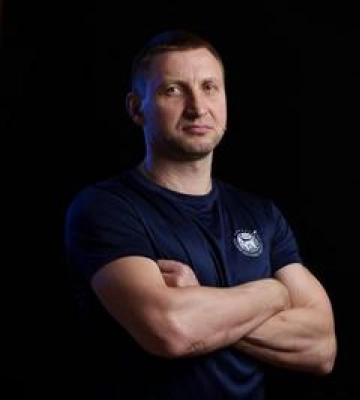 Ветеран Артем Погорілий з Полтави здобув Україні 2 медалі на змаганнях Air Force and Marine Corps Trials 2024 у США