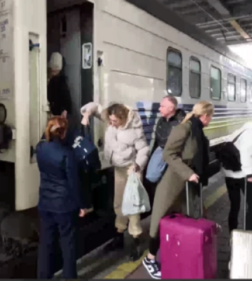 З ТОТ Херсонщини на підконтрольну Україні територію повернули родини з п&#039;ятьма дітьми та 18-річну сироту