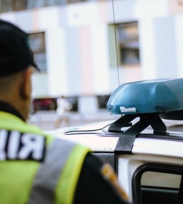 Права по 700 доларів: на Волині працівники автошколи влаштували бізнес на водійських посвідченнях
