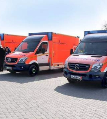 Що розмістили в кузовах &quot;швидких&quot; на базі Mercedes-Benz Sprinter