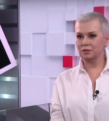 Взломали аккаунт и "разводили" людей на деньги: Алла Мазур стала жертвой мошенников