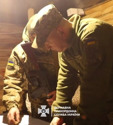 Голова ДПСУ перевірив облаштування оборонних укріплень на сході України