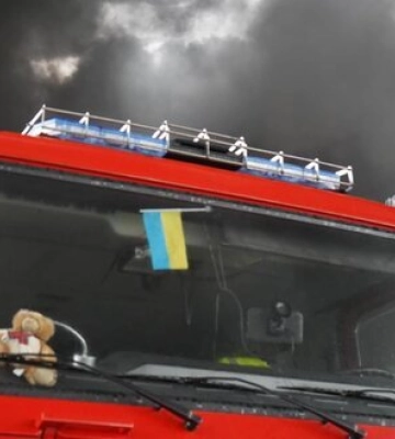 Нічна атака &quot;Шахедами&quot;: на Тернопільщині спалахнула пожежа на об&#039;єкті інфраструктури