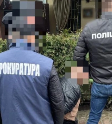 $13 000 з ухилянта за посвідчення волонтера, щоб виїхати за кордон: на Львівщині викрили ділків