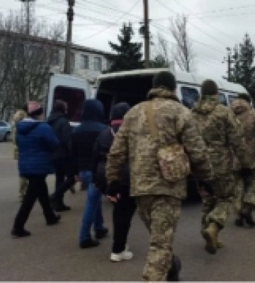 На Одещині в останню путь провели полеглого воїна Дениса Катєла
