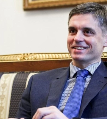 Экс-глава МИД рассказал, как Зеленский выбесил Путина Экс-глава МИД рассказал, как Зеленский выбесил Путина