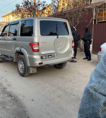 У Криму окупанти провели обшуки у будинках чотирьох кримських татар та у мечеті