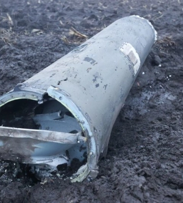 У Дніпрі на городі знайшли бойову частину ракети