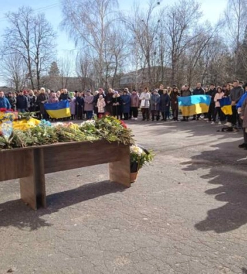 На Кіровоградщині попрощались із загиблим воїном 