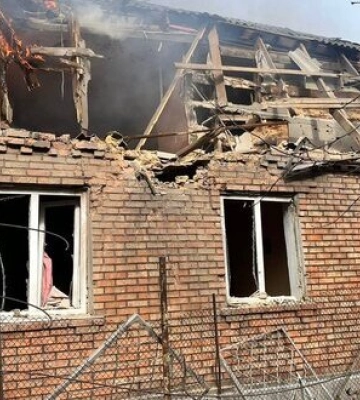 Окупанти за день 5 разів атакували Нікопольщину з артилерії та дронами-камікадзе, є влучання в будівлю агрофірми
