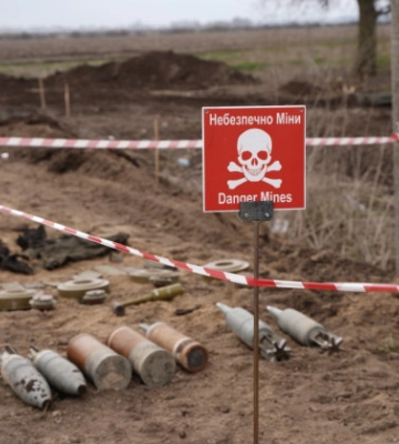 Щонайменше два роки знадобиться на розмінування правобережжя Херсонщини, - голова ОВА Прокудін