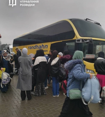 Вначале в Молдову, затем в Одессу: ГУР эвакуировало 47 украинцев из Сектора Газа (фото, видео)