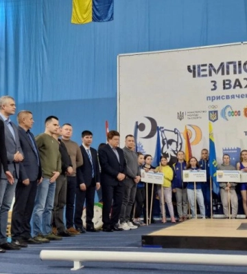 У Луцьку стартував Всеукраїнський турнір важкоатлетів