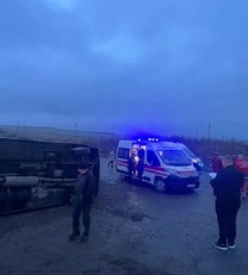 На Львовщине автобус попал в ДТП - много пострадавших: фото