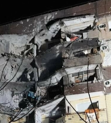 Вибухи на Дніпропетровщині: внаслідок удару по багатоповерхівці є загиблі та постраждалі