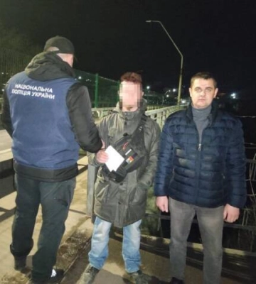 Нелегала, який довгий час жив на Кіровоградщині видворили з країни