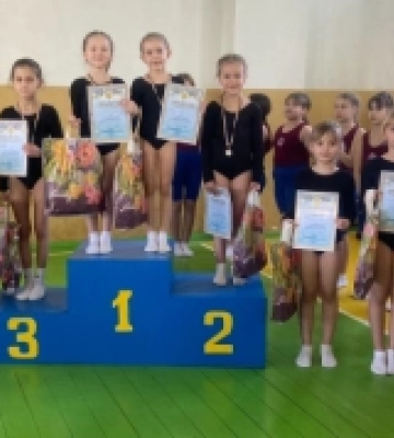 У Дубні відбувся відкритий чемпіонат міста зі спортивної акробатики