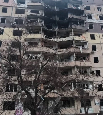 У Сумах &quot;шахед&quot; влучив у багатоквартирний будинок