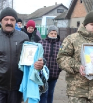 Жителі Одещини попрощалася з військовослужбовцем