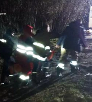 На Полтавщині врятували чоловіка, який впав у річку Сула