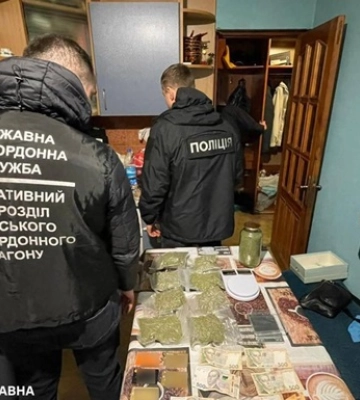 На Одещині затримали чотирьох наркоторговців