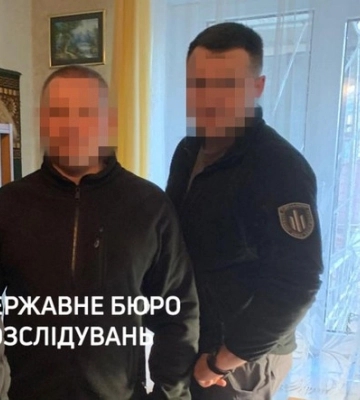 Работник отдела борьбы с наркопреступностью в Сумах создал сеть по продаже наркотиков