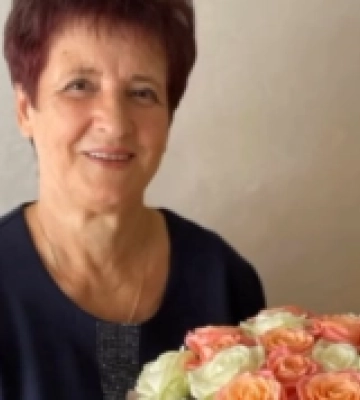50 років виховує острозьких дошкільнят: помічниця виховательки «Ромашки» Таміла Фризюк відсвяткувала професійний ювілей