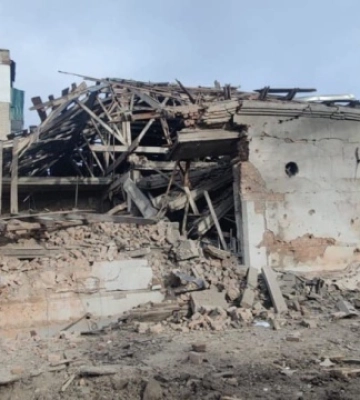У Вовчанську внаслідок авіаудару поранений чоловік, пошкоджені будинки
