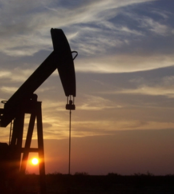 Південна Корея розслідує походження російської нафти, яка ймовірно потрапила в країну – Bloomberg