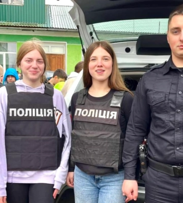 Бути поліцейськими: такий досвід отримали підлітки в Калуші