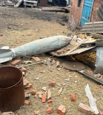 На Сумщині вибухотехніки поліції знищили 500-кілограмову авіабомбу росіян