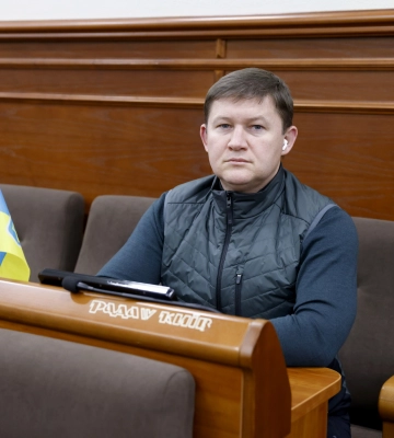 Начальник Київського метро Віктор Брагінський написав заяву на звільнення. Журналісти знайшли у нього незадеклароване майно