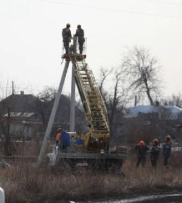 В деокупованій Цупівці повністю відновили електропостачання