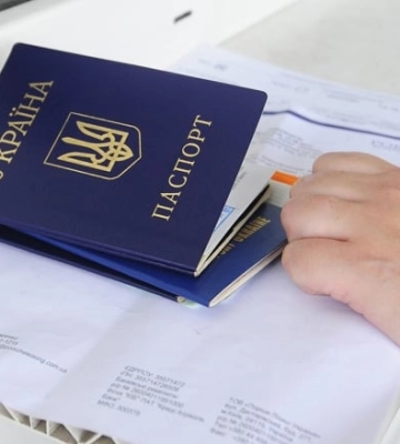 Как мелитопольцам восстановить утраченные украинские документы и можно ли выехать без паспорта из оккупации