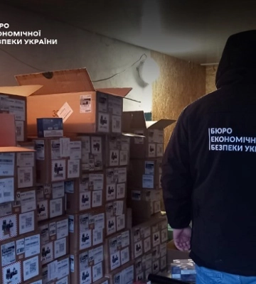 Перекрито канал контрабанди: вилучено понад 60 тисяч електронних сигарет