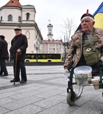 Відомий волонтер дядя Гріша збиратиме кошти на дрони для ЗСУ у Львові