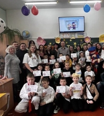 У луцькому ліцеї відбулося неймовірне «Шоу талантів» підприємливих дітей