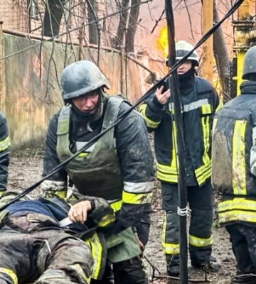 Удар по Одесі: в лікарні помер ще один співробітник ДСНС, число жертв зросло до 21