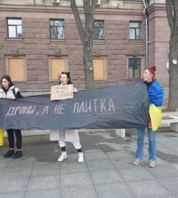 У Миколаєві триває безстрокова акція “Гроші на ЗСУ”