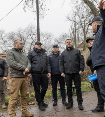 Обговорили ситуацію із обстрілами: глава МВС провів в Одесі оперативну нараду
