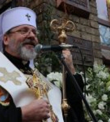 Глава УГКЦ у Львові освятив і відкрив пам’ятну дошку патріарху Любомирові