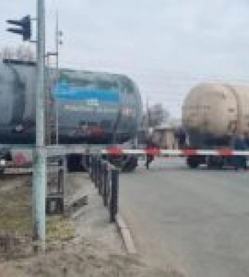 У Борисполі зійшли з рейок цистерни для палива
